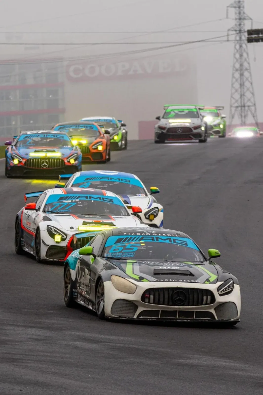 AMG Cup Brasil chega a Cascavel com rodada dupla, corridas noturnas e arquibancadas gratuitas