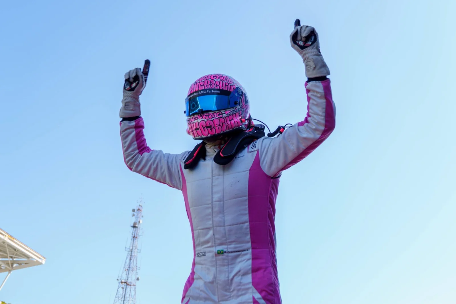 AMG Cup Brasil tem climão: Franceschini vence e sai machucado